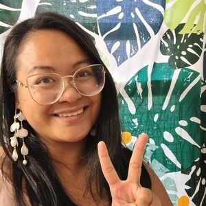 Meet your Posher, Pia